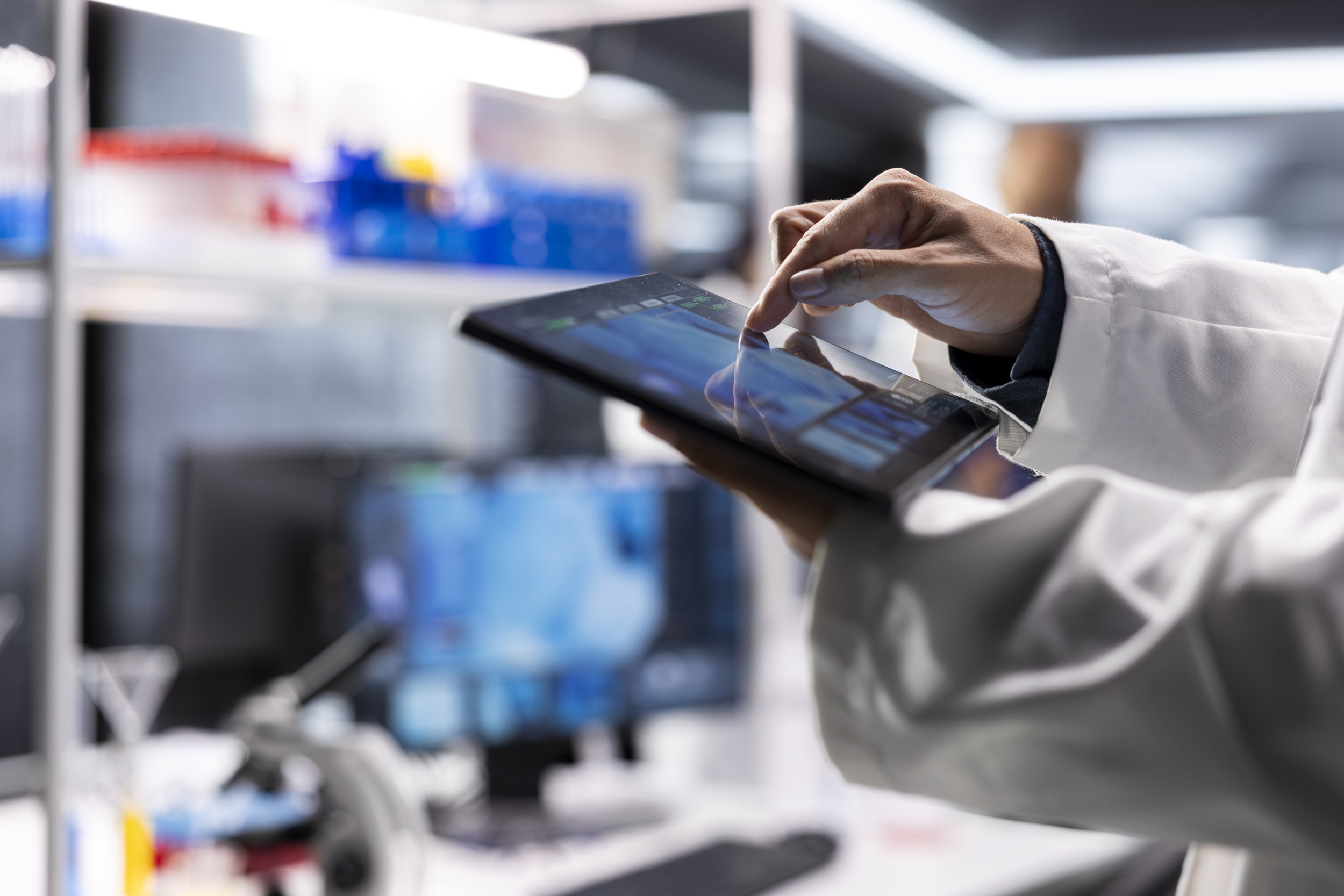 SCADA vs IoT in Pharma Manufacturing